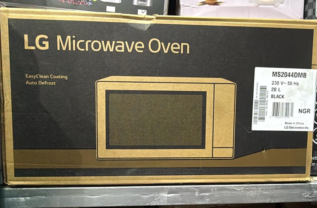 LG Microwave Oven